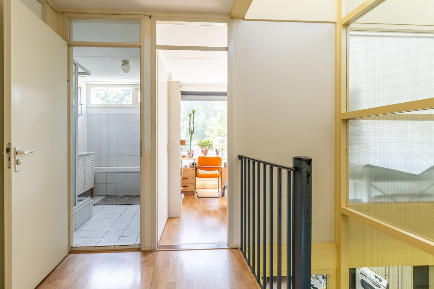 Photo 14 of James Stewartstraat 9