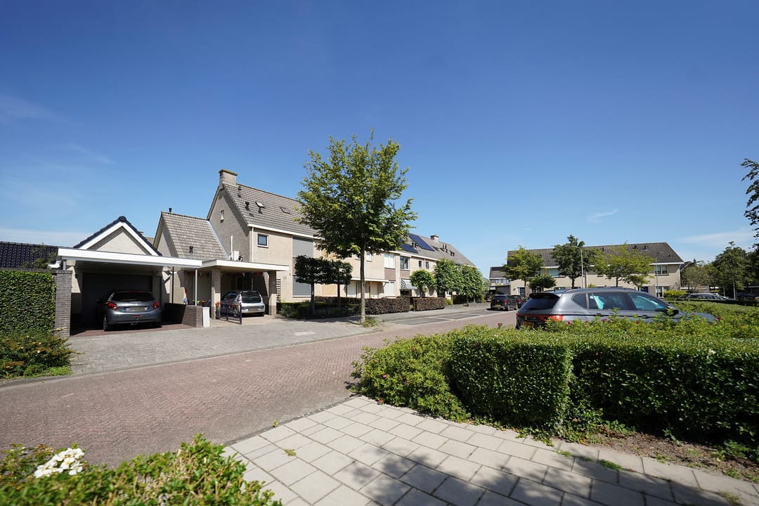 Photo 56 of Buizerdstraat 7