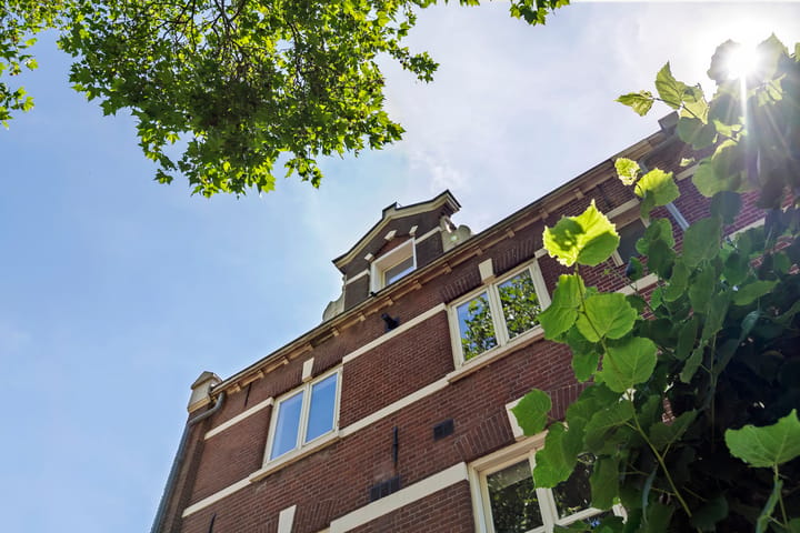 Twee-onder-één-kap te koop: Kwelkade 3, Tiel