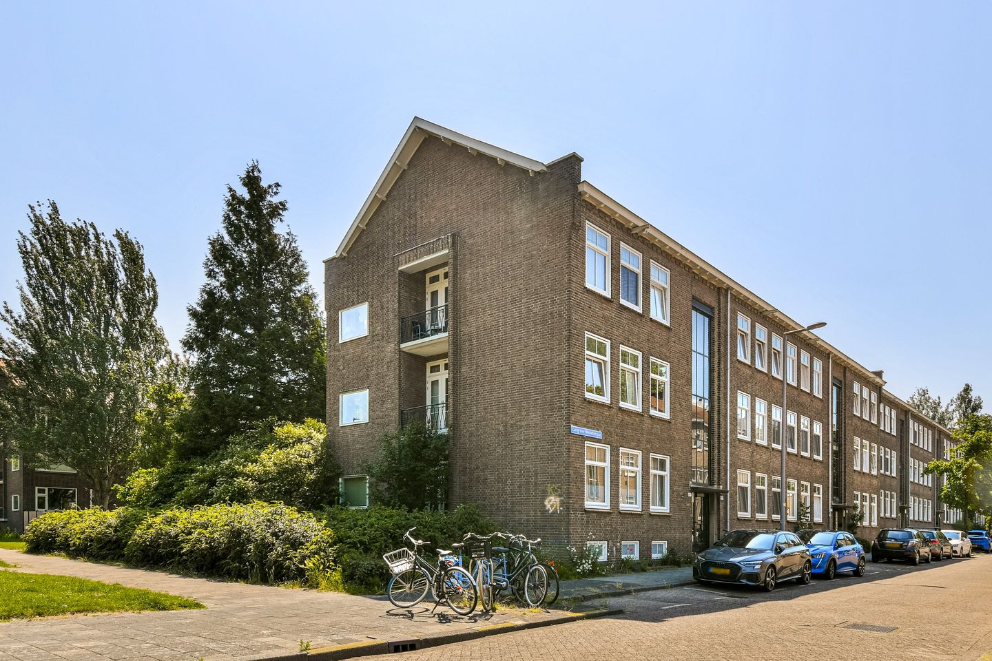Photo 20 of Carel van Nieveltstraat 6-B