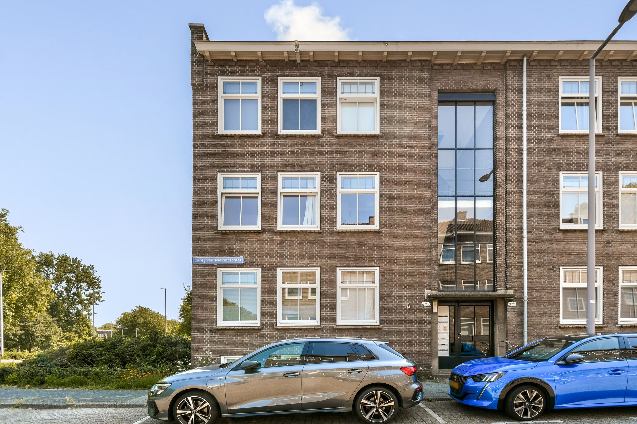 Photo 21 of Carel van Nieveltstraat 6-B