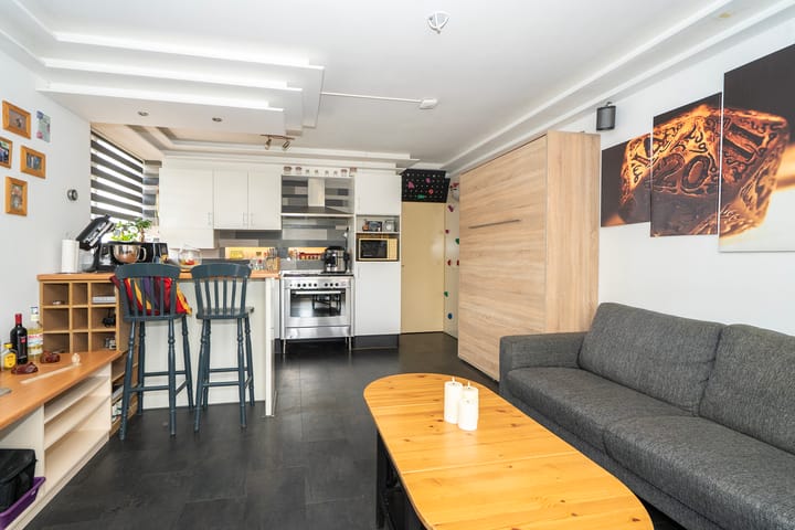 Appartement te koop: Bart van Peltplein 21, Tilburg