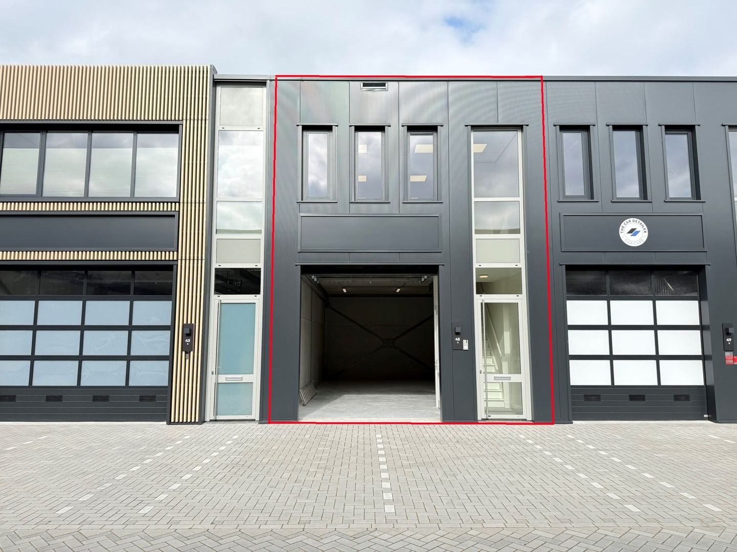 View photo 1 of Afmijnstraat 45