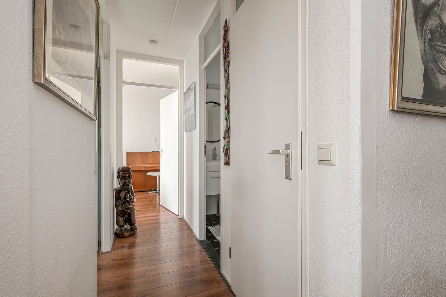 Photo 14 of Gevers Deynootweg 1084-A