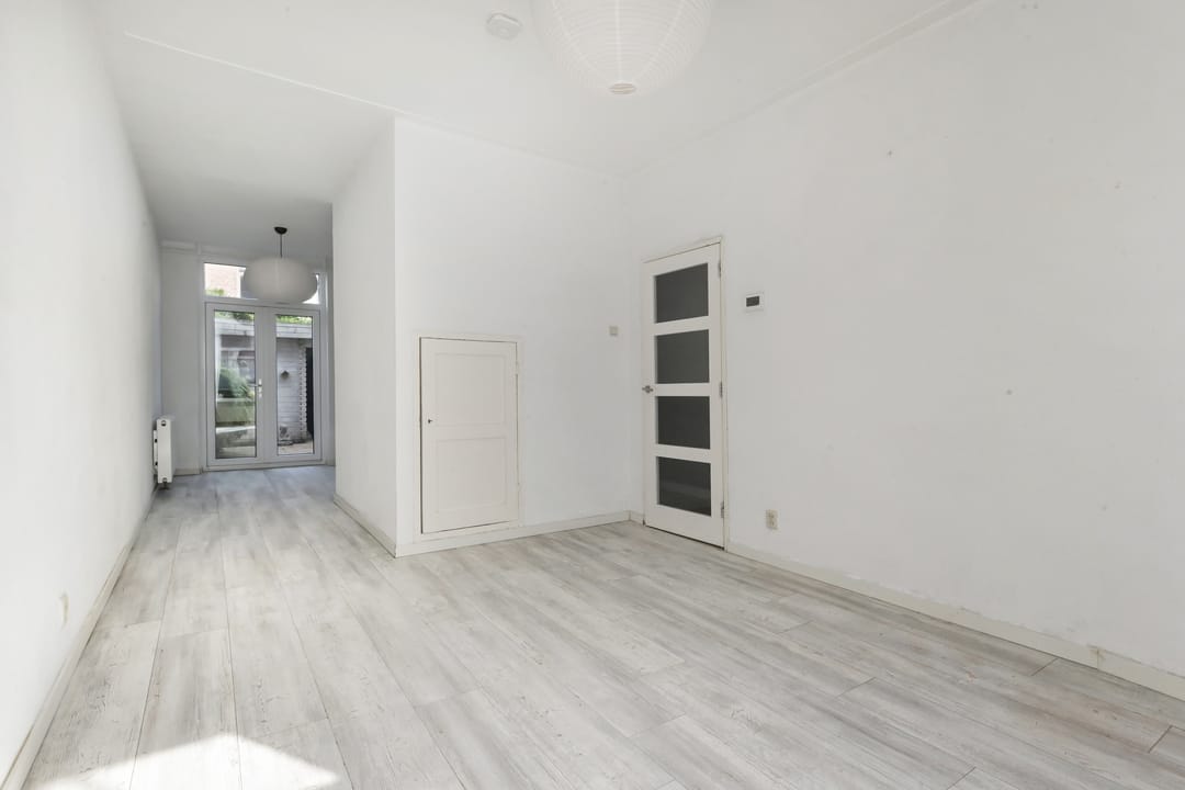 Photo 11 of Voornsestraat 33
