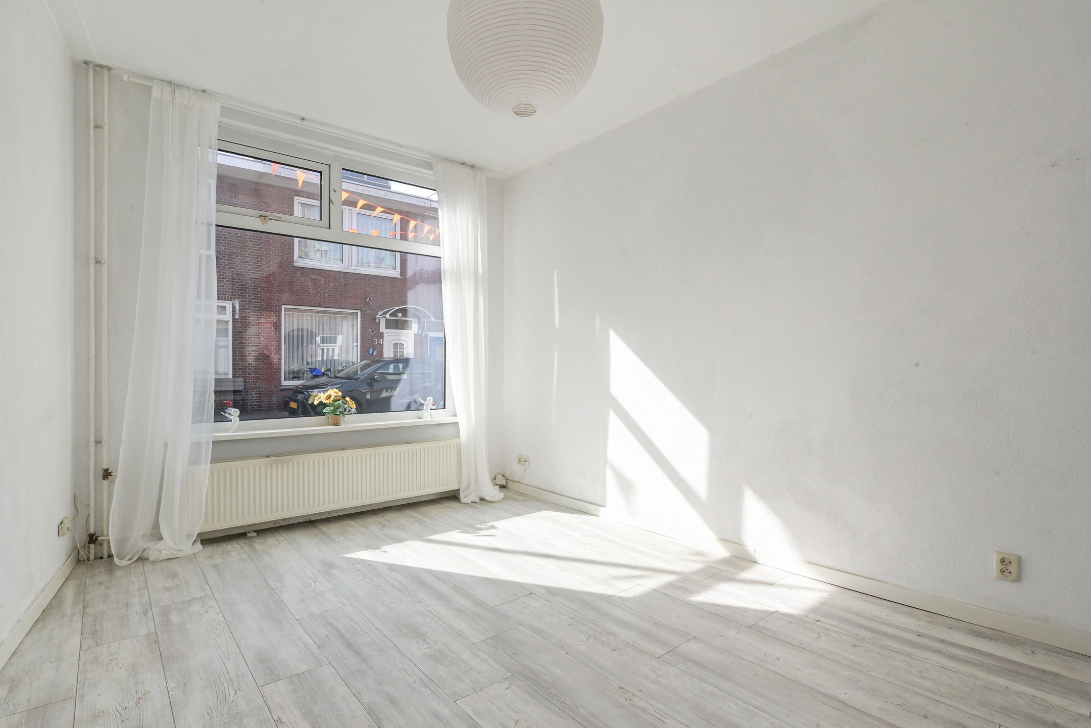 Photo 9 of Voornsestraat 33