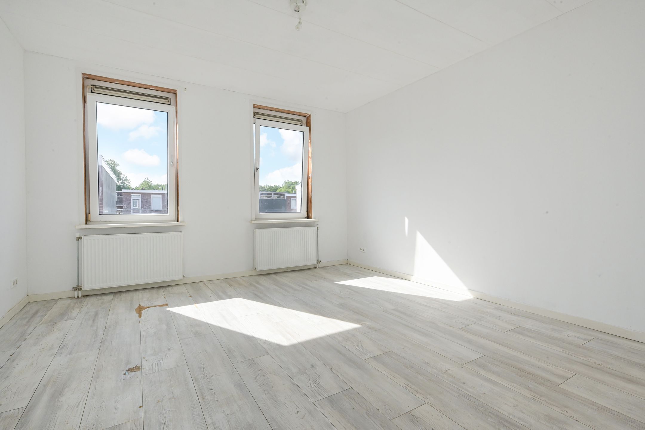 Photo 30 of Voornsestraat 33