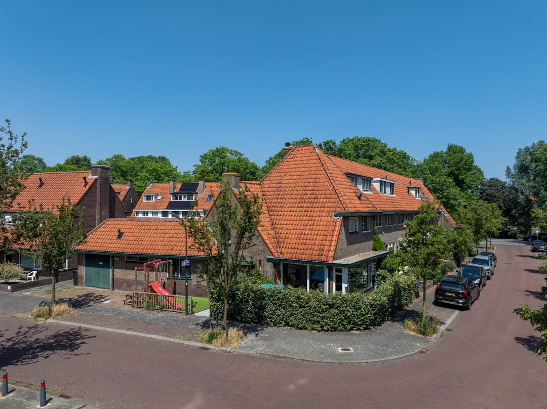 Photo 1 of Besselstraat 41