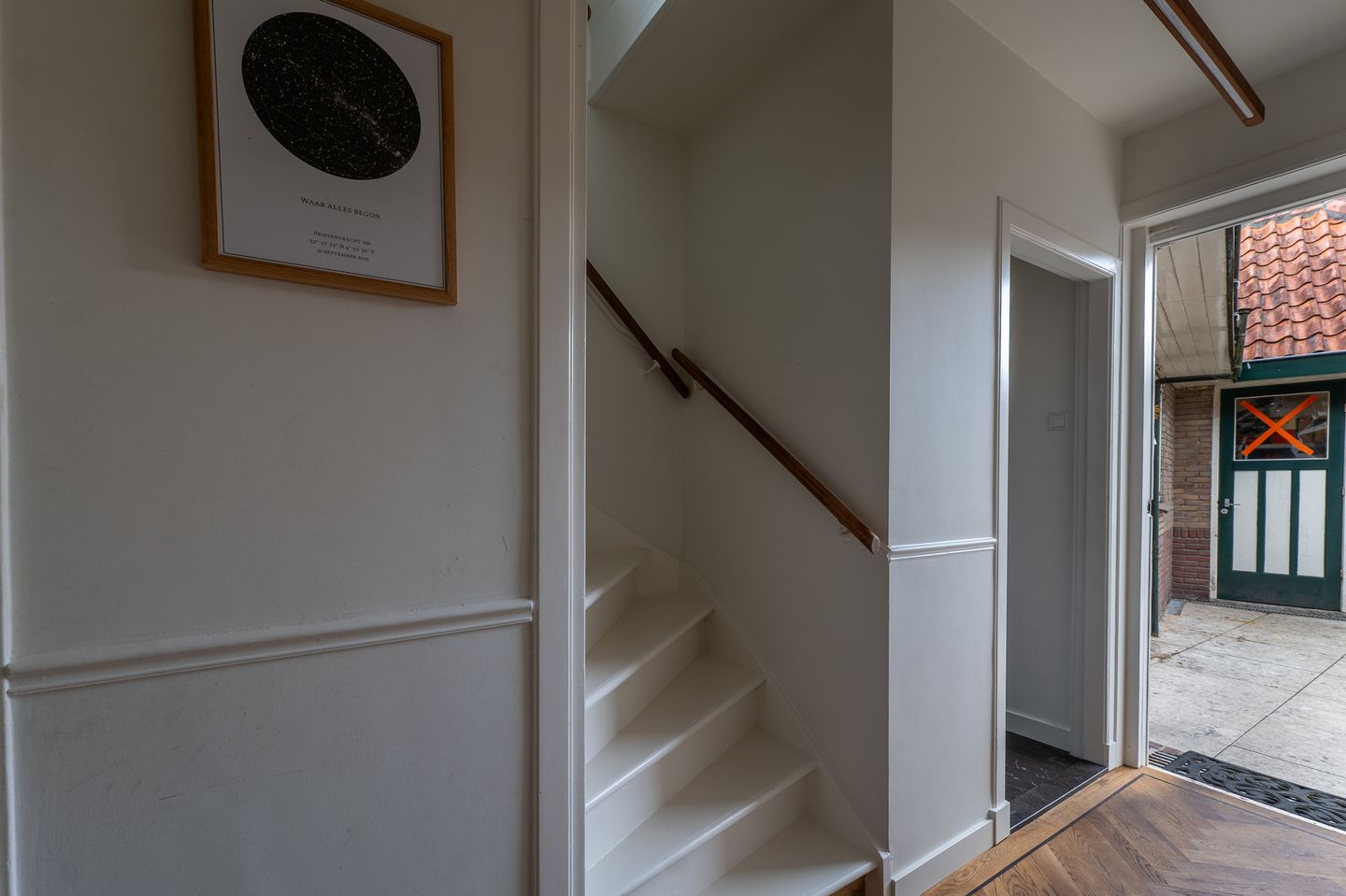 Photo 19 of Besselstraat 41