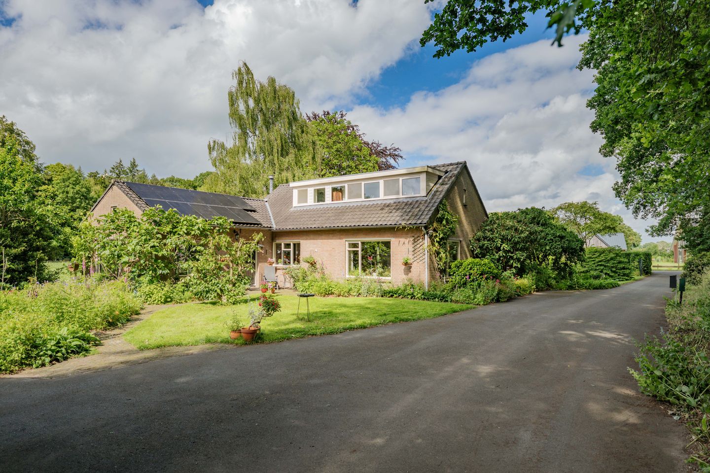 Photo 59 of Oxerweg 1