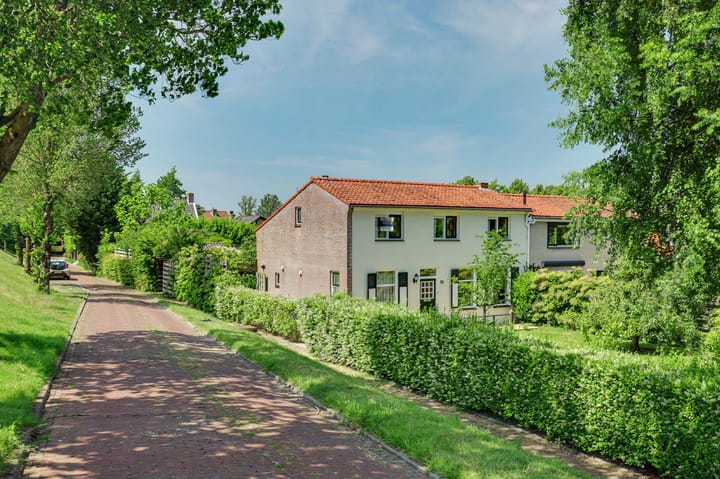 Photo 2 of Westhavendijk 12
