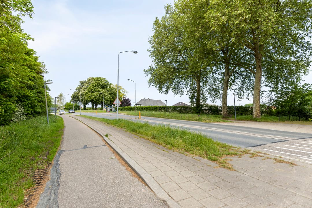 Photo 8 of Van Heemstraweg 14b