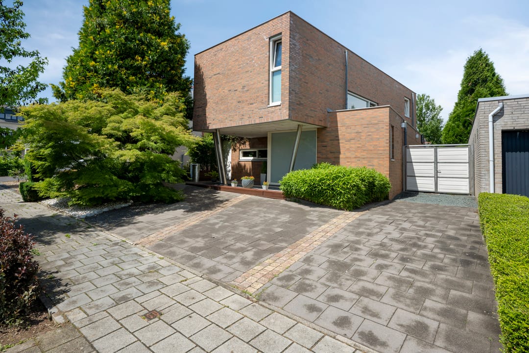 Photo 52 of Morgensterstraat 47