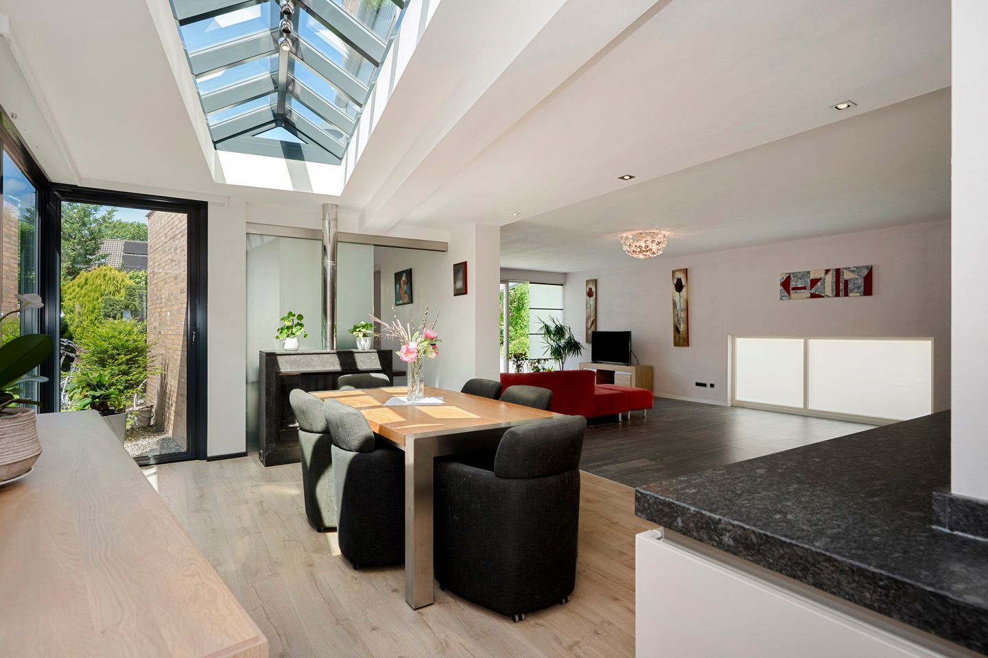 Photo 20 of Morgensterstraat 47