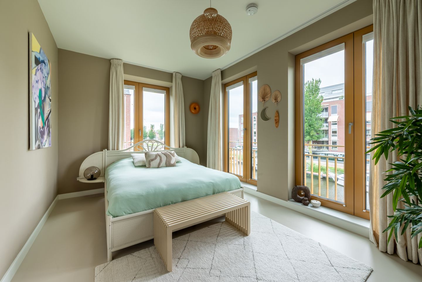 Photo 14 of Sluiseiland-Zuid 16