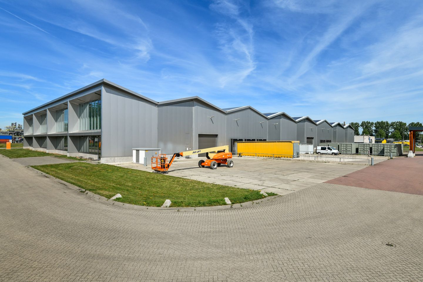 Bekijk foto 2 van Westervoortsedijk 73-AR