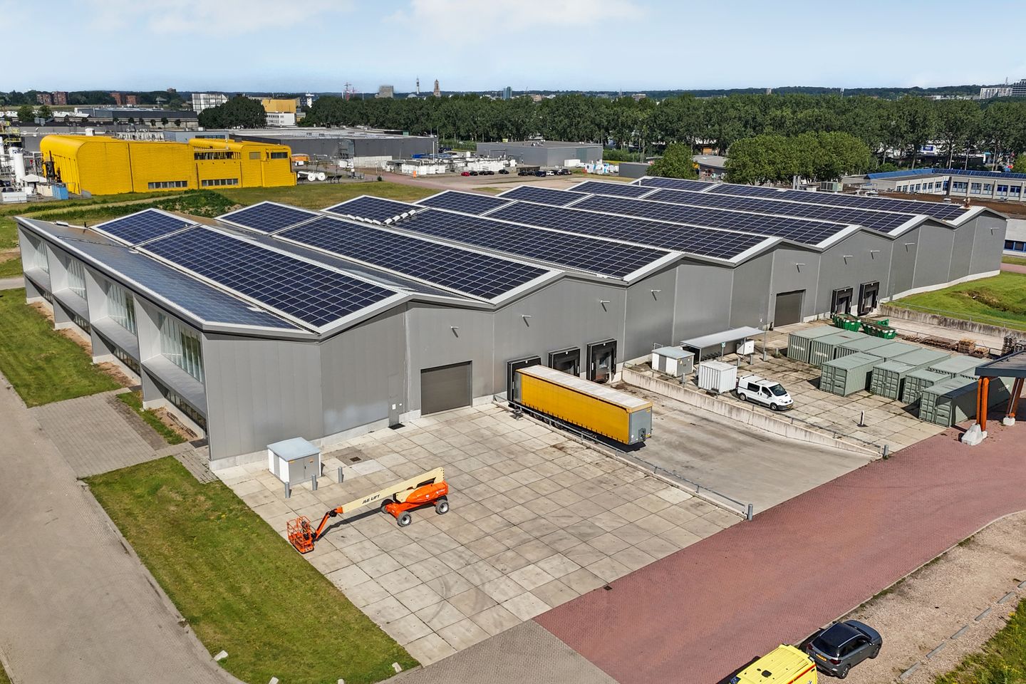 Bekijk foto 1 van Westervoortsedijk 73-AR