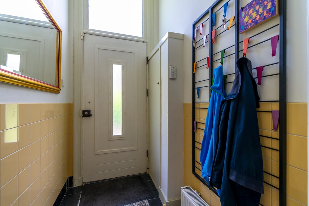 Photo 8 of Jan van Scorelstraat 75