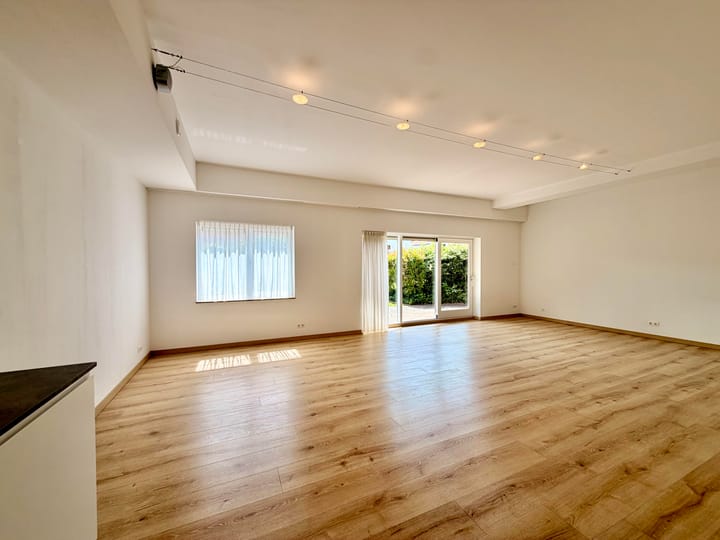 Foto 3 van Lange Wolstraat 11-A