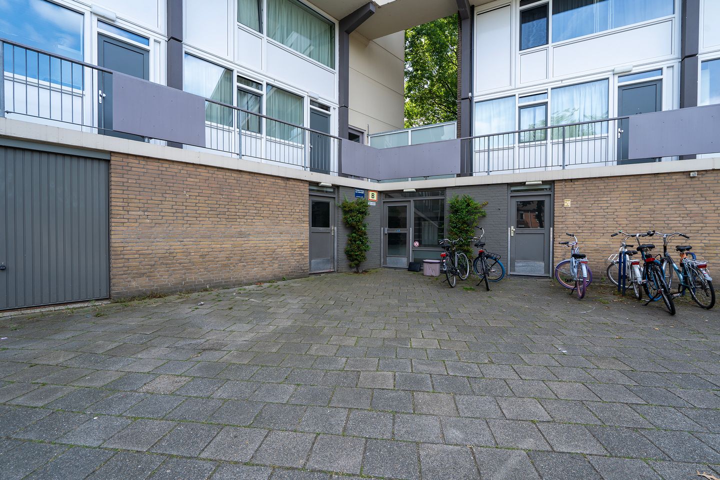 Photo 5 of Generaal Barberstraat 53