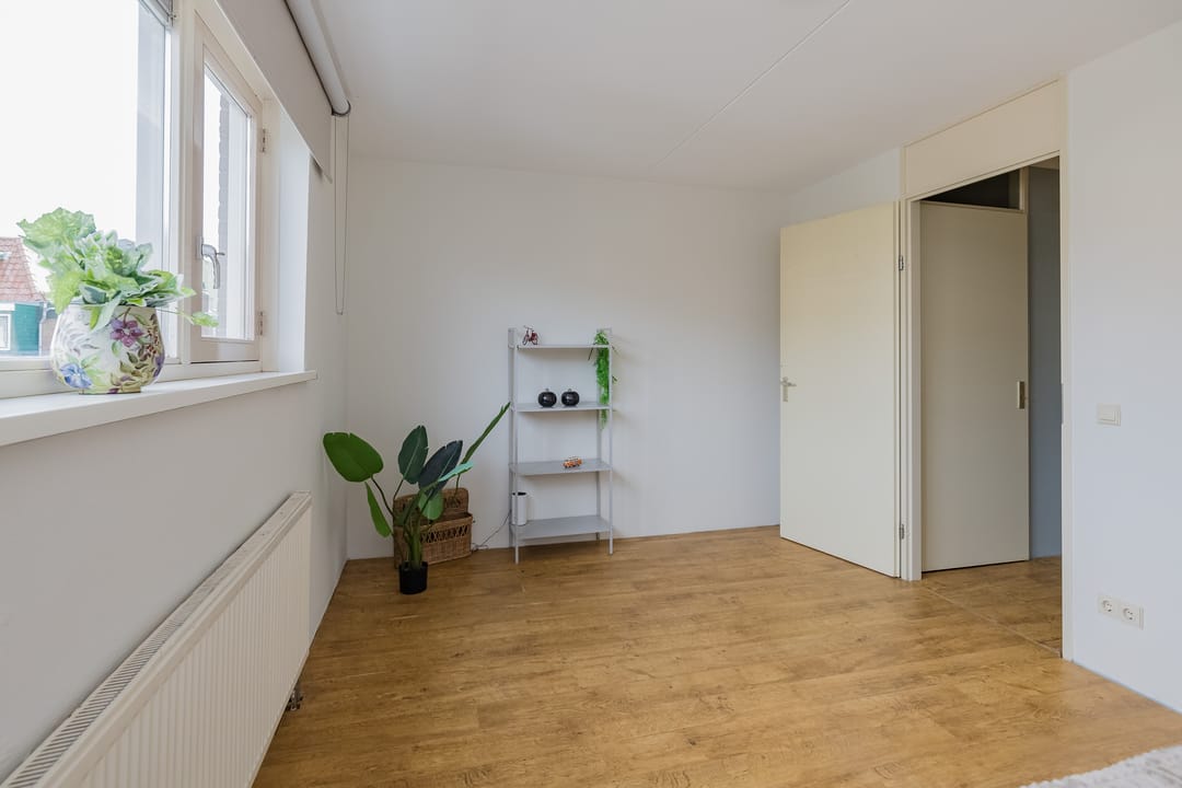 Photo 23 of De Ruyterstraat 160