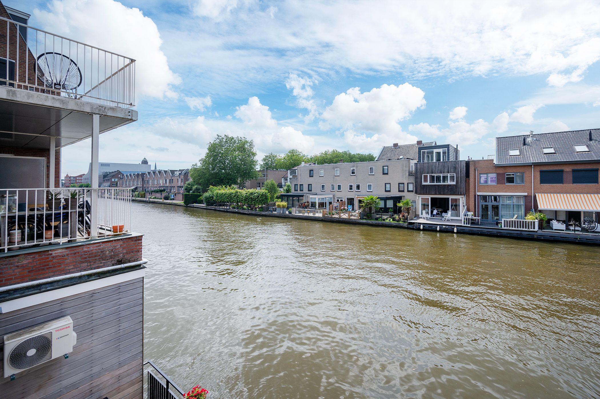 Photo 15 of Hooftstraat 73-A