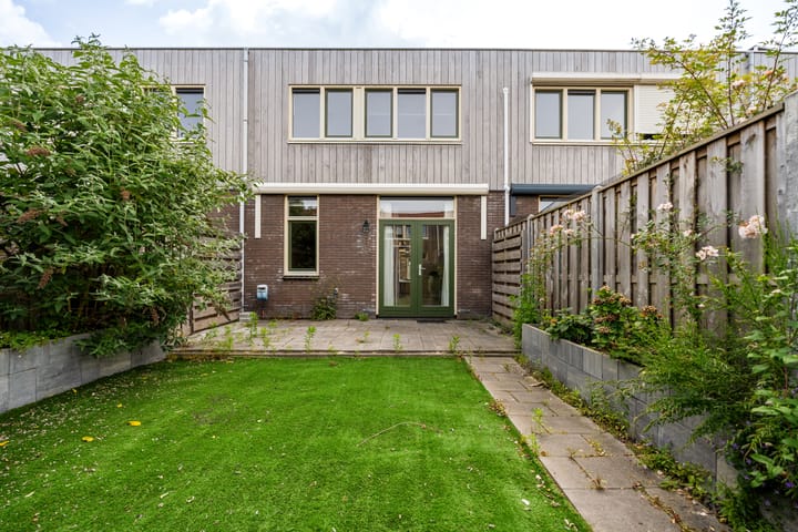 Photo 2 of Kruistochtstraat 44