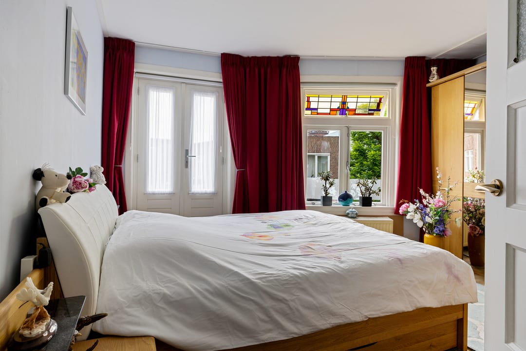 Photo 26 of Amalia van Solmsstraat 12