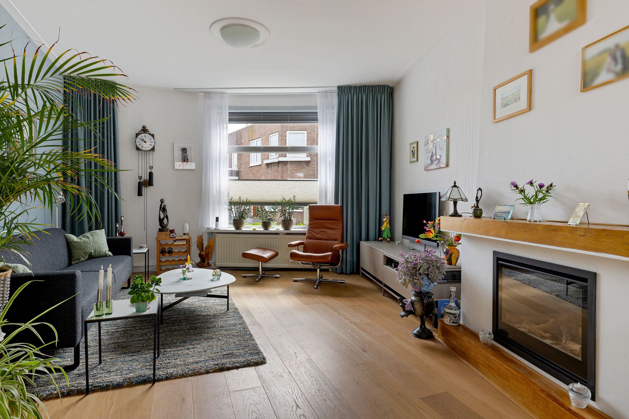 Photo 9 of Amalia van Solmsstraat 12