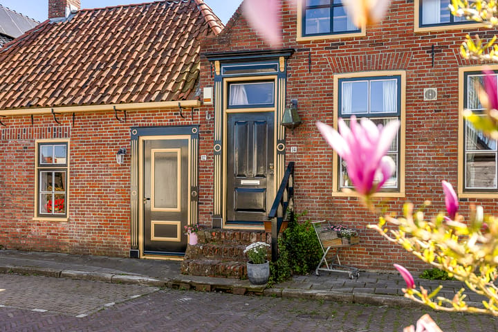 Vrijstaande woning te koop: Oude Haven 14, Niezijl