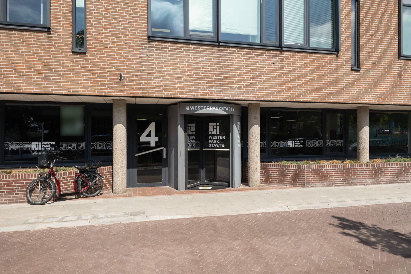 Bekijk foto 3 van Westersingel 4