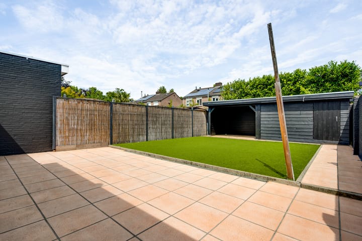 Tussenwoning te koop: Genoenhoflaan 25, Heel
