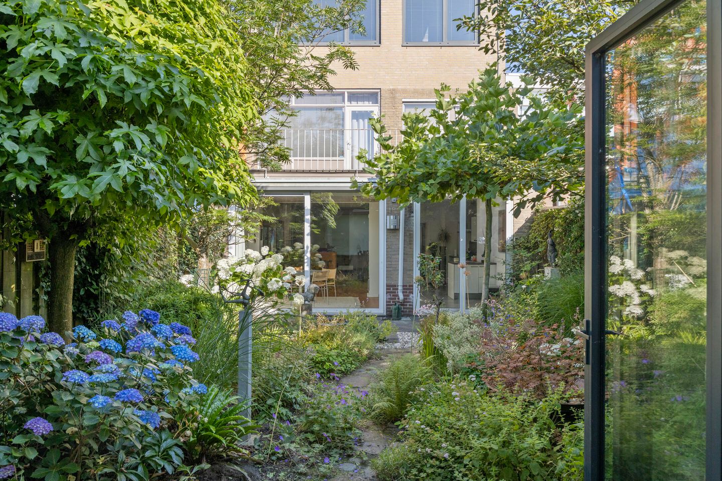 Photo 19 of Schout Backstraat 14