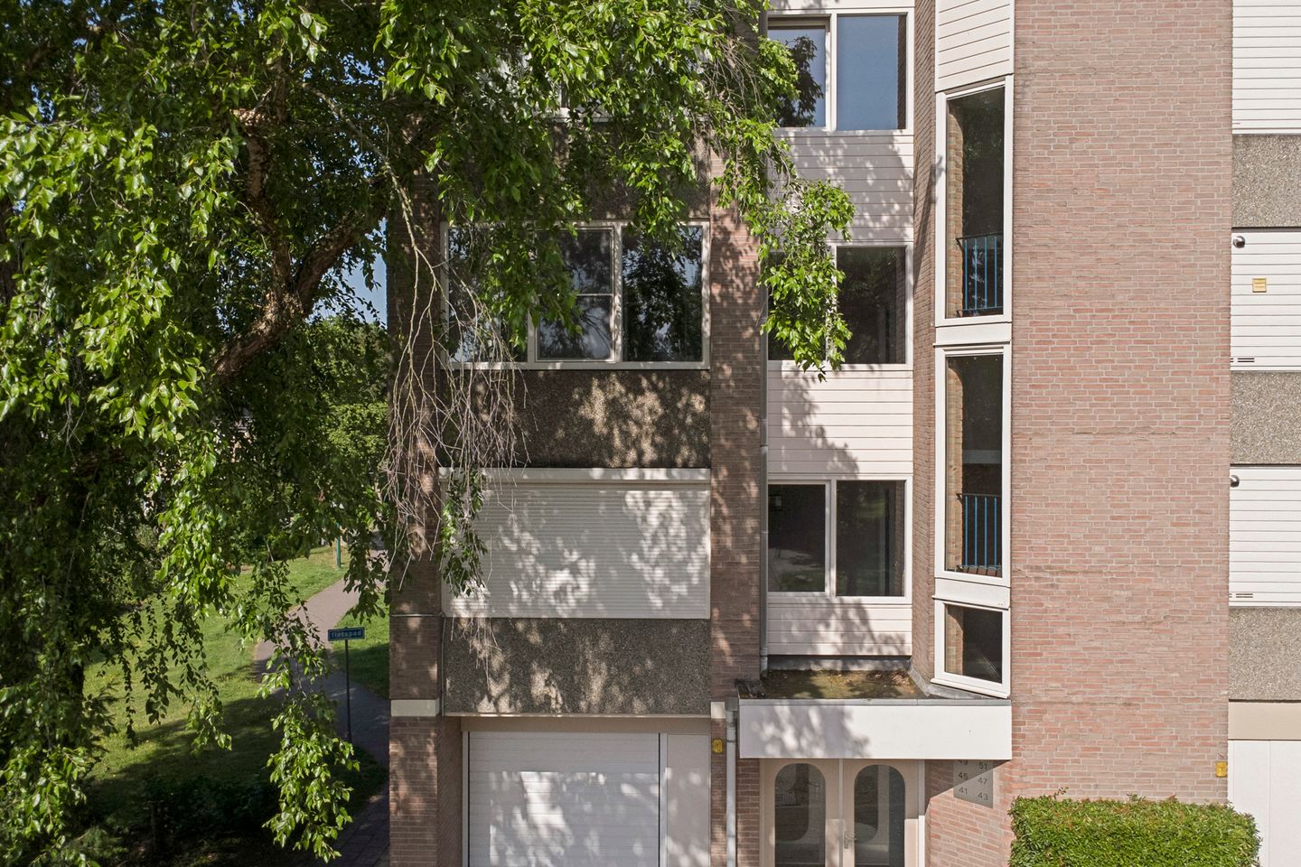 Photo 34 of Drossaardstraat 45