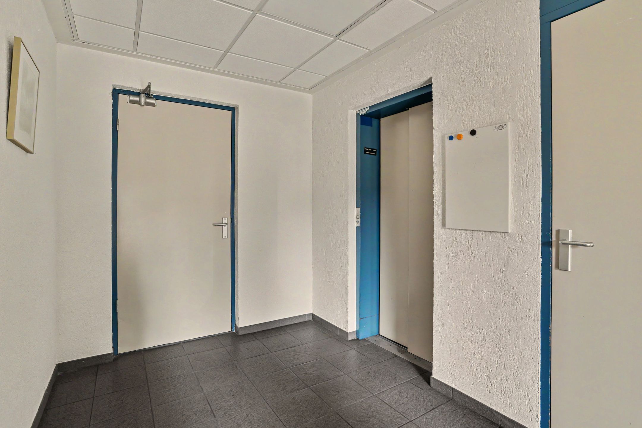 Photo 30 of Drossaardstraat 45