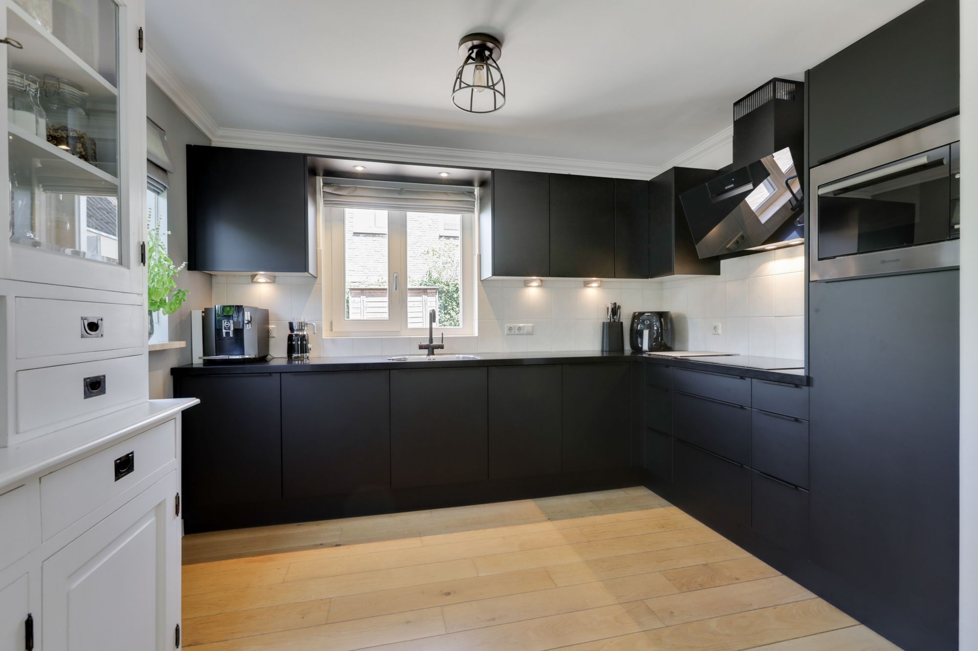 Photo 9 of Bovenschap 8