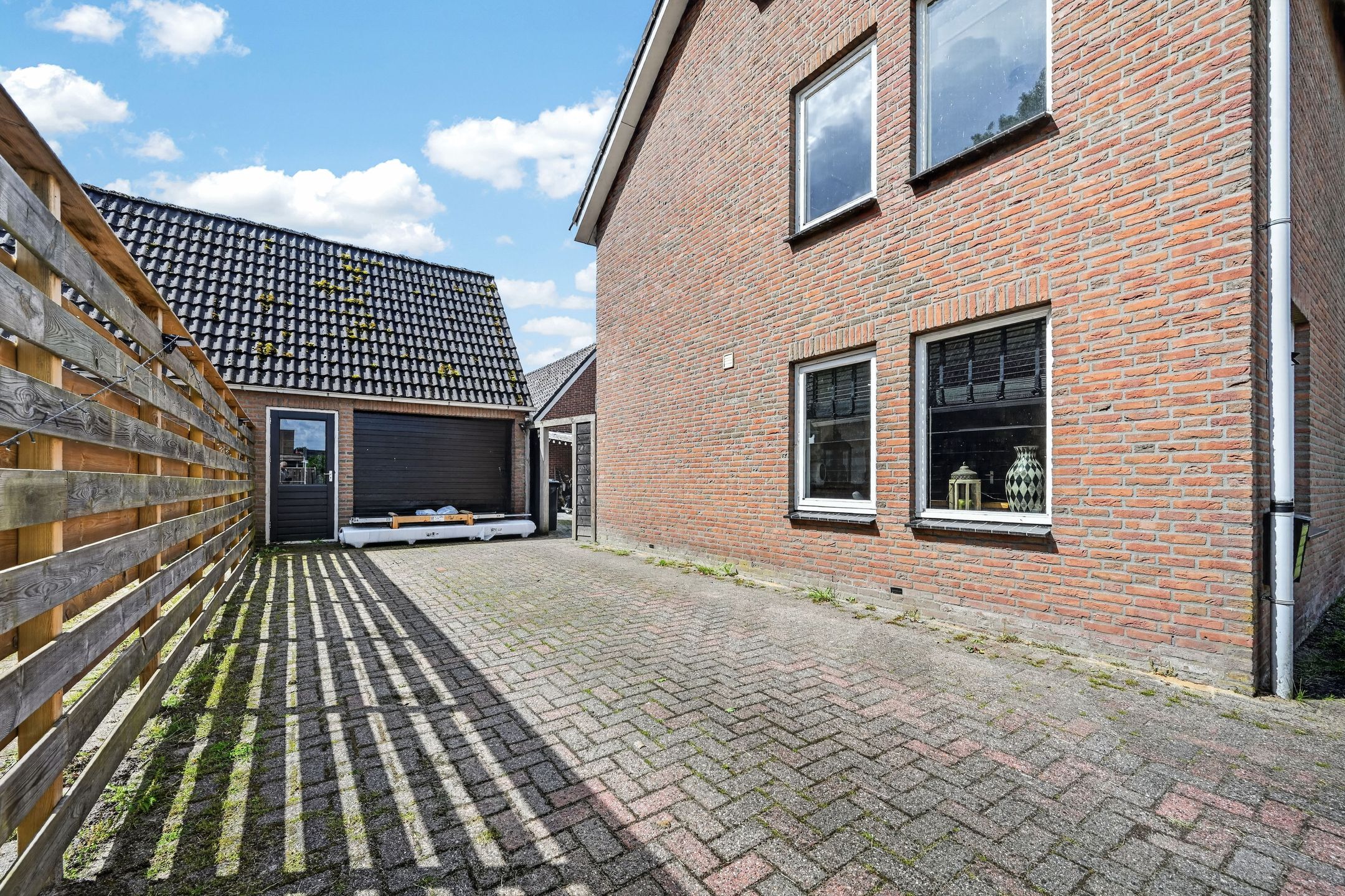 Photo 42 of Mollemastraat 18