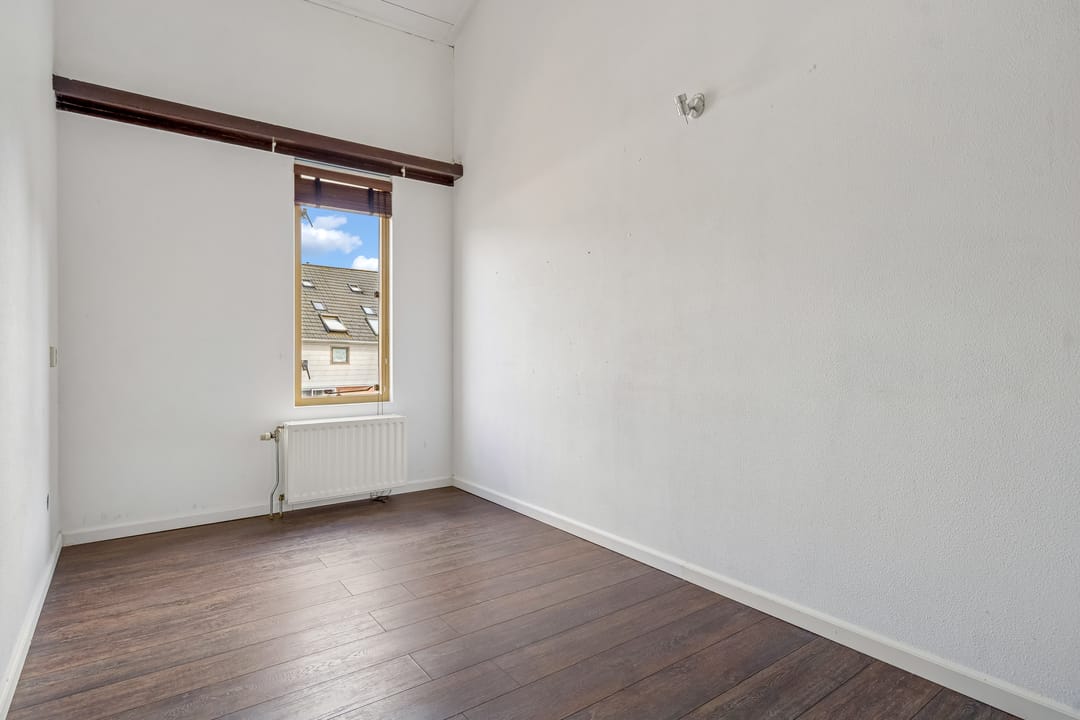 Photo 23 of Jacob van Ruysdaelstraat 111