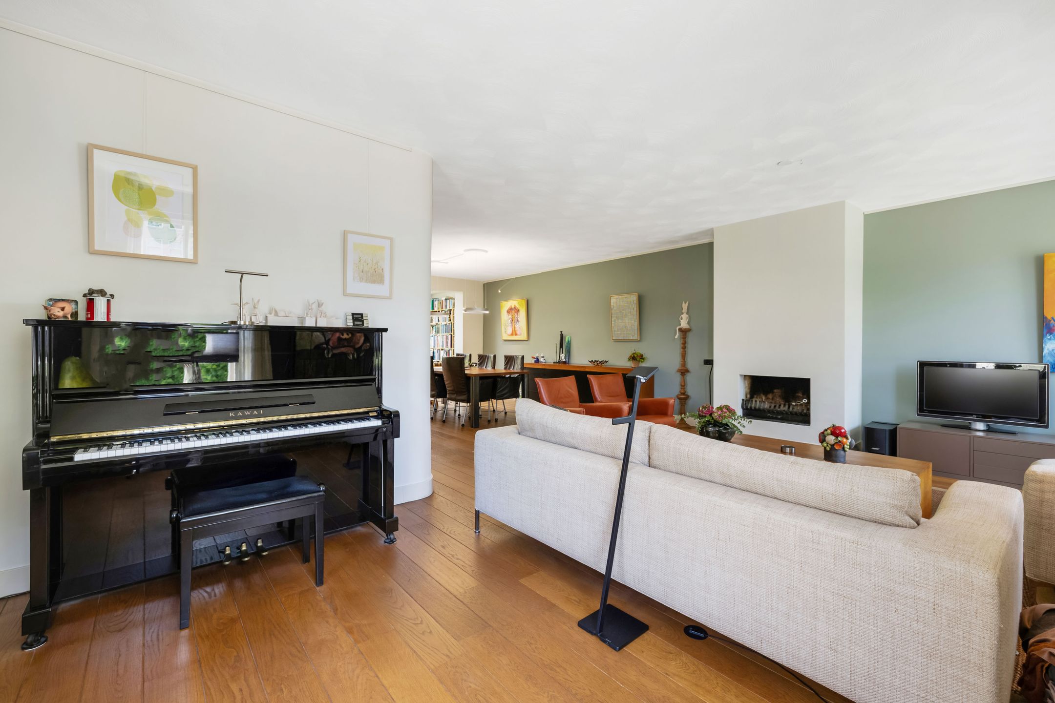 Photo 9 of Burcht 32