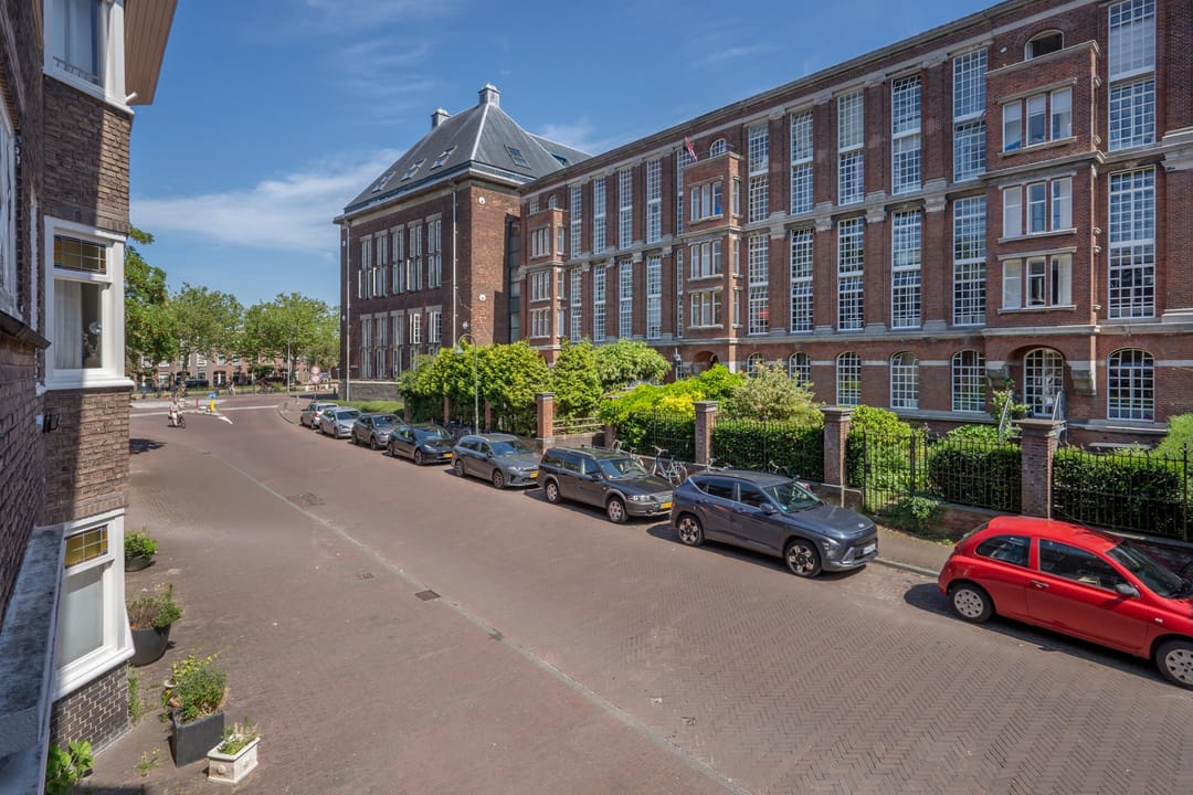 Photo 8 of Doelenstraat 104