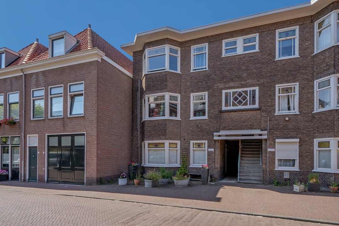 Photo 1 of Doelenstraat 104