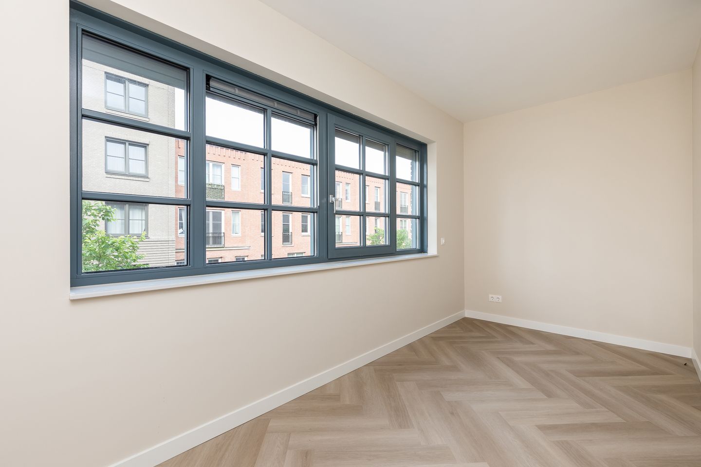 Foto 40 van Roemeniëstraat 87
