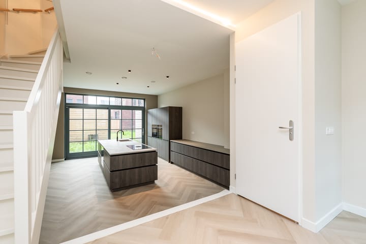 Foto 5 van Roemeniëstraat 87