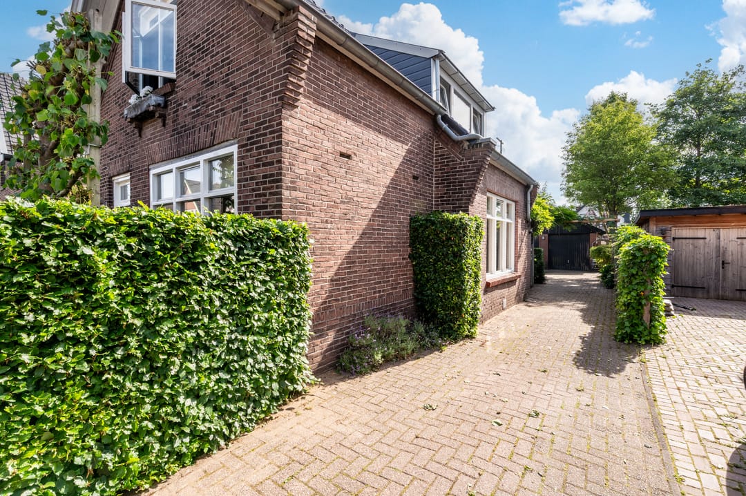Photo 7 of Bartelsweg 62