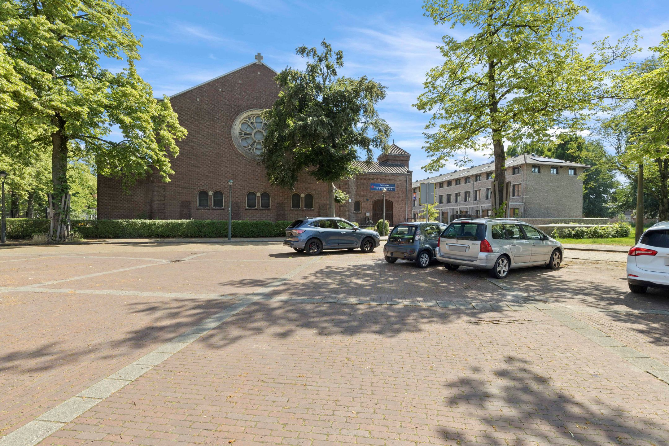 Photo 42 of St Adrianusstraat 77