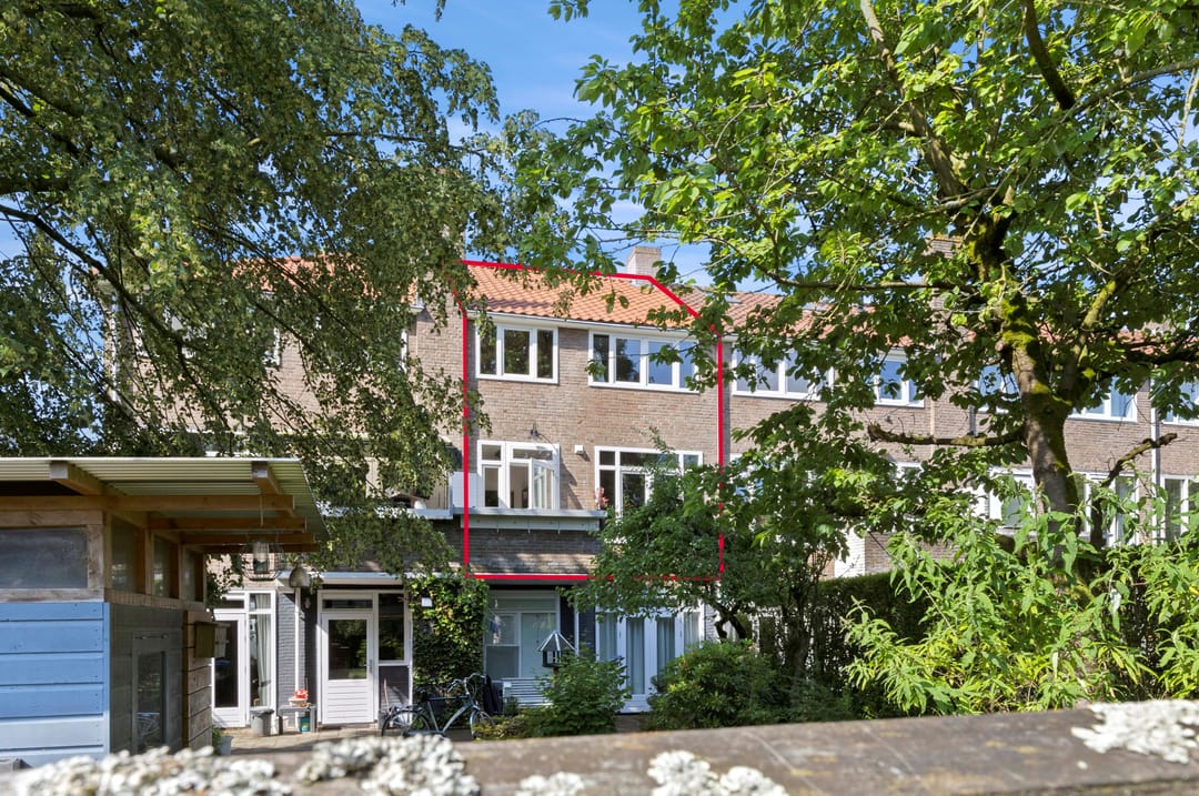 Photo 38 of St Adrianusstraat 77