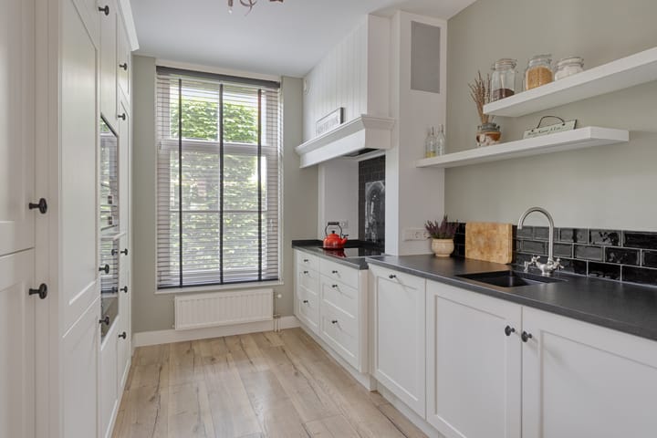 Hoekwoning te koop: Kapelhoeve 1, Helmond
