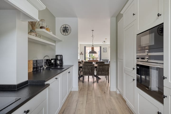 Hoekwoning te koop: Kapelhoeve 1, Helmond