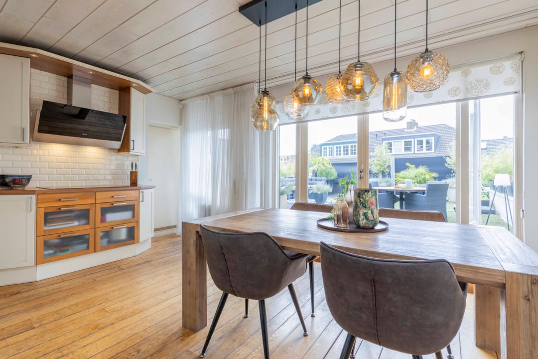 Photo 13 of Zellerstraat 104