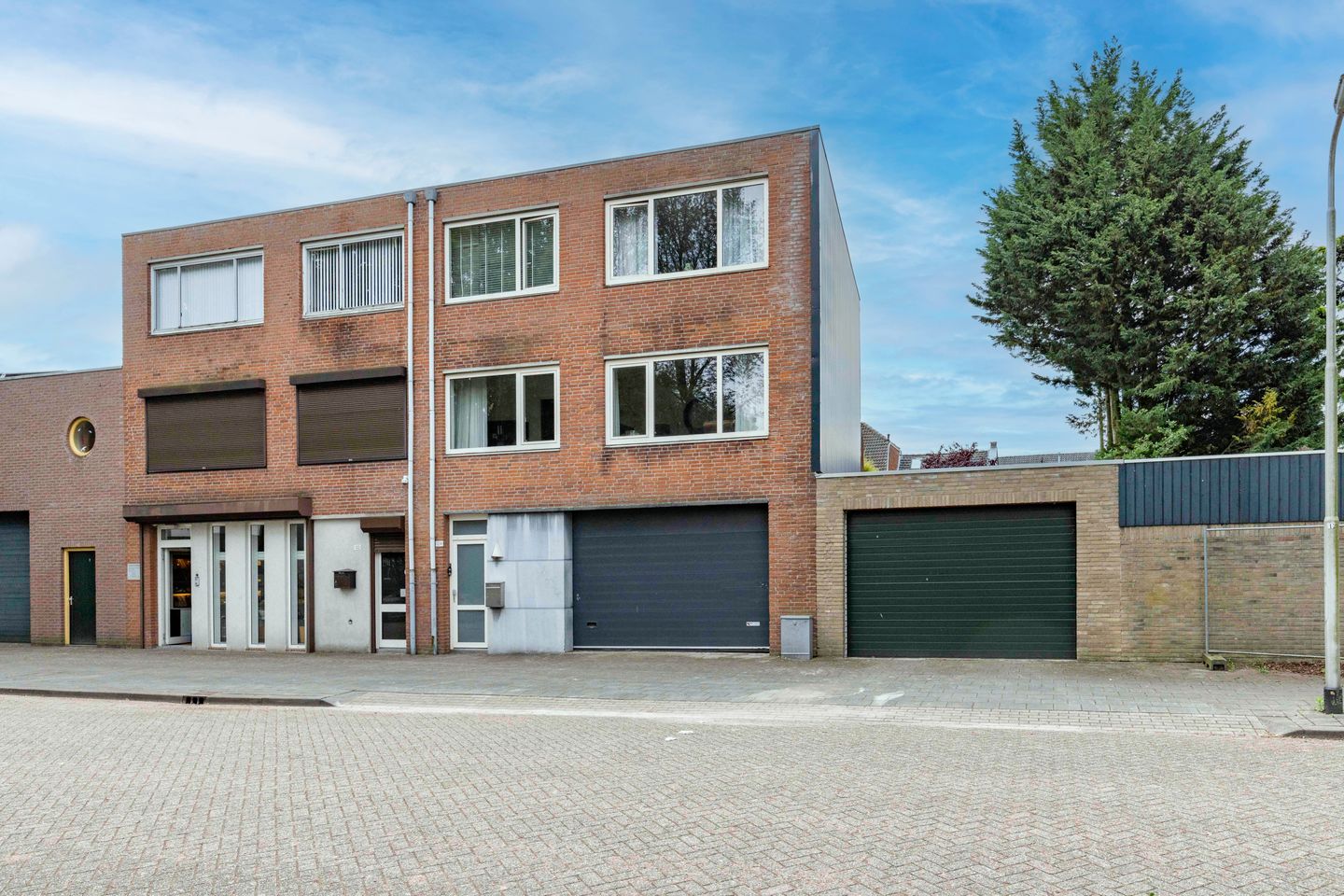 Photo 49 of Zellerstraat 104
